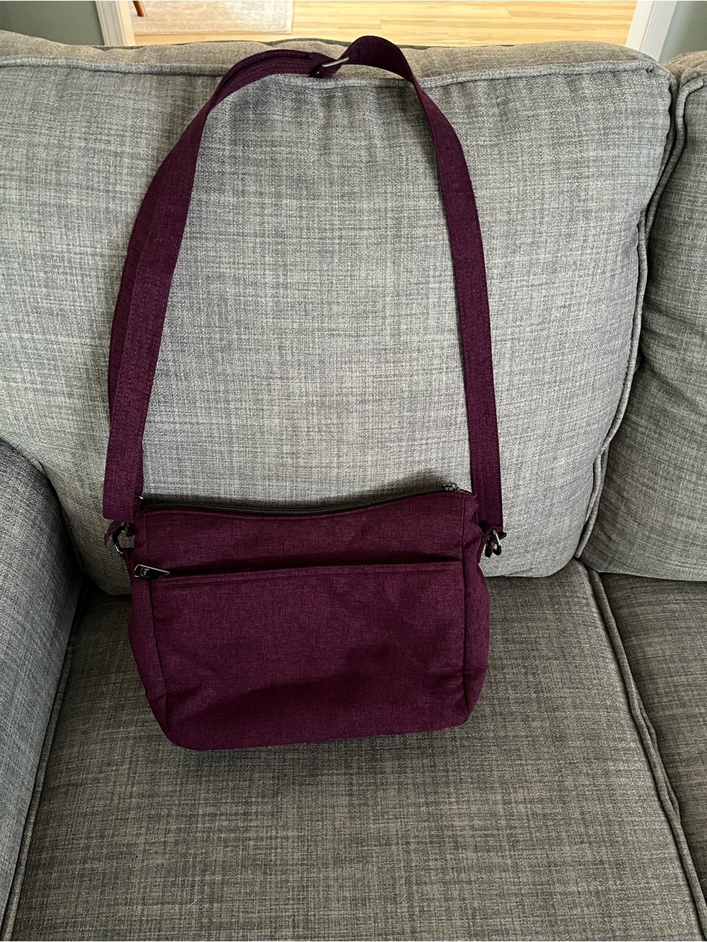 Lug Slider Crossbody Bag in Berry Purple - Good Condition - Picture 3 of 9